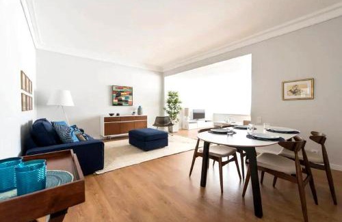 Estoril Apartamento | Elegant and bright apartment in Estoril