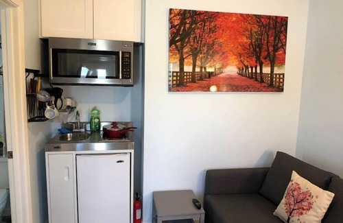 East San Mateo Apartamento | Elegante unidad encantadora cerca de todo