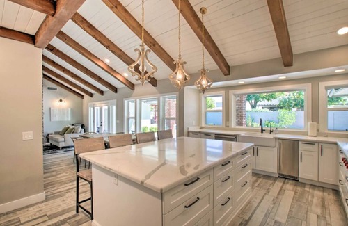 Mesa Casa | Elegant Escape—modern Mesa home conveniently located with private pool!