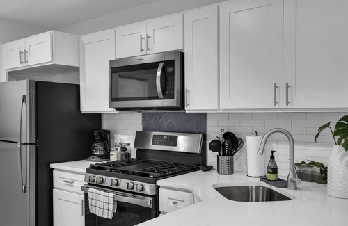 Bradley Beach Casa | Elegant Family Getaway in Bradley Beach