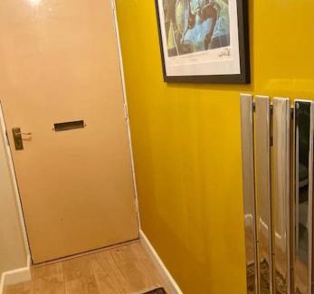 Oxford City Centre Apartamento | Elegant Flat in Oxford Center with Parking