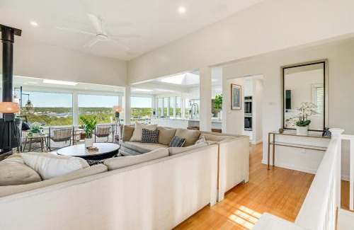 Gloucester Casa | Elegant Gloucester Beach Getaway with Ocean Views!