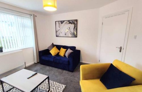 Blyth Apartamento | Elegant Home, Near The Beach