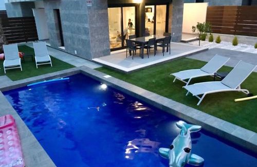 Lo Rufete Casa | Elegant House with Pool in Vistabella