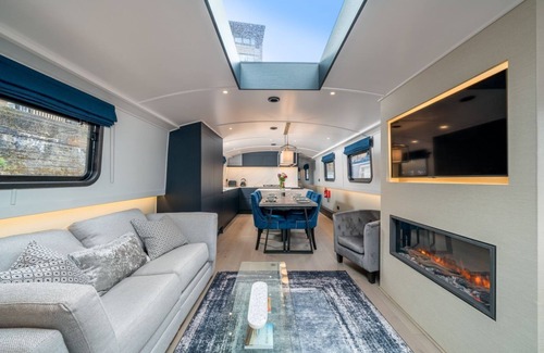 Limehouse Alquiler De Eote | Elegant houseboat near Canary Wharf