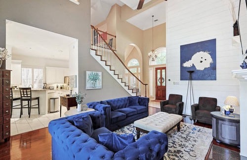 Plano Casa | Elegant & Luxurious 4BD Living w Pool, Patio, BBQ