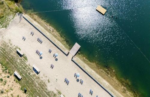 Maubray Casa | Elegant Mansion with Pools