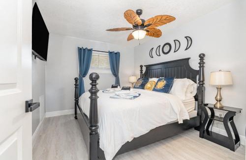 Tropic Apartamento | Elegant Retreat Near Downtown and Beach