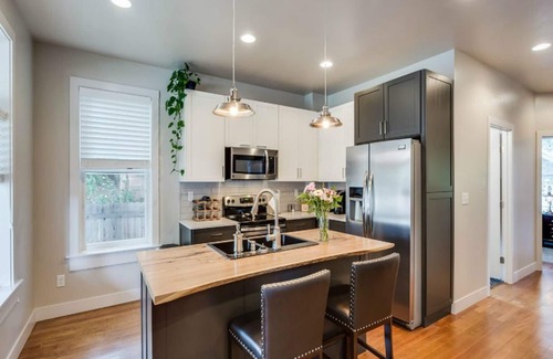 University North Casa | Grandioso y espacioso histórico ... ¡Camine hasta Old Town Fort Collins y el campus de CSU!