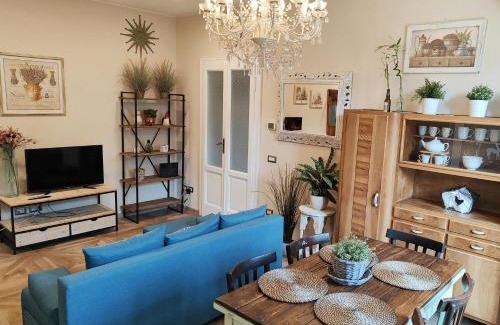 Cernobbio Apartamento | Elegant Sweet Apt Cernobbio Centro
