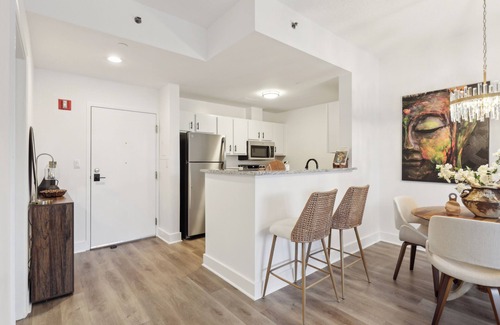 Downtown Apartamento | Elegant Urban Living Downtown Stamford