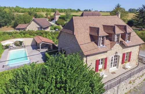 Saint-Medard-d'Excideuil Villa | Casa Encantadora en Périgord con Piscina