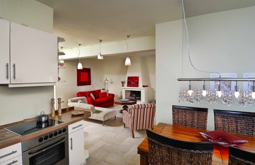 Istron Villa | Elegante villa con vista al mar y piscina propia cerca de la playa.