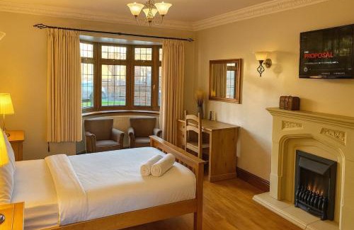 Bloxwich Apartamento | Elegant Vintage Stay Near Airport & NEC