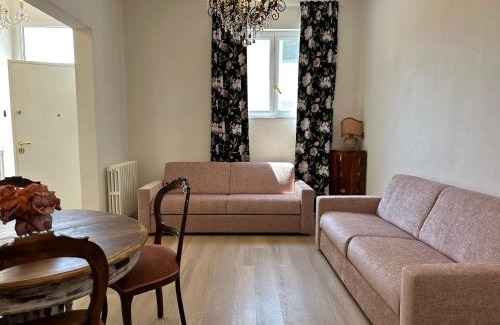 Livorno Casa | Eleganza Marina