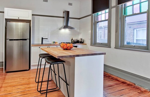 Goulburn Casa | "Elements of Goulburn" Entire 1 bedroom Apartment