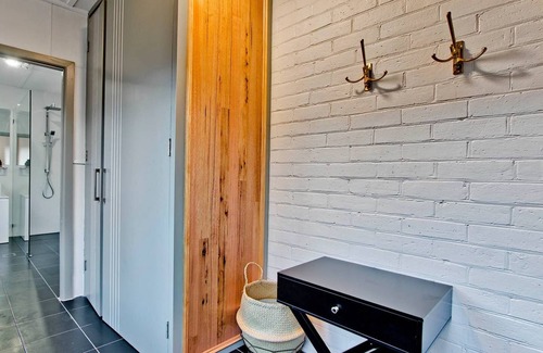 Goulburn Casa | "Elements of Goulburn" Entire 1 bedroom Apartment