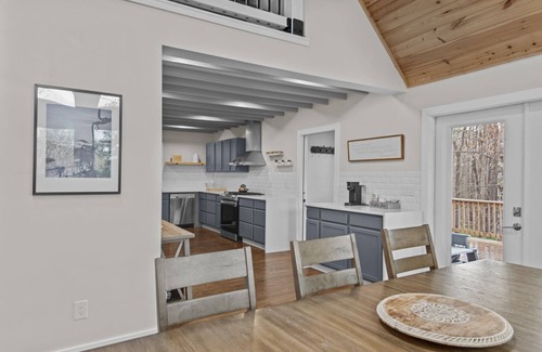 Charter Hills Casa | Elevation Escape - Beech Mtn home with game room, outdoor space