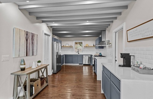 Charter Hills Casa | Elevation Escape - Beech Mtn home with game room, outdoor space