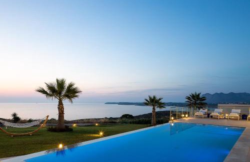 Kalathas Villa | Elias Luxury Villa