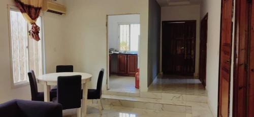 Kerr Serign Apartamento | Elite Bookings Happy Homes And NJUFFA Enterprise