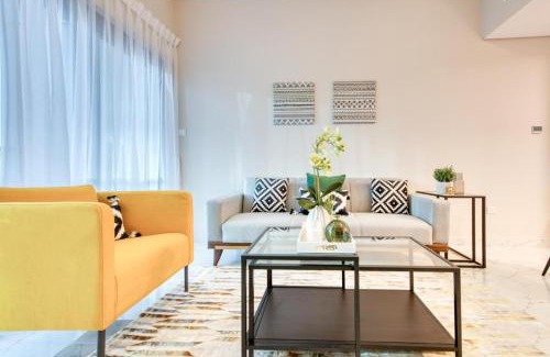 Dubai Apartamento | Elite LUX Holiday Homes - Cozy & Stylish 1 BR with Huge Pools & World Class Gym