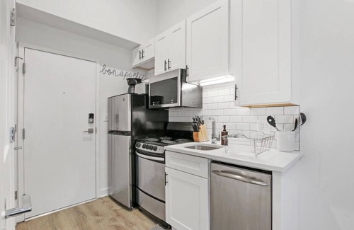 Buena Park Apartamento | Elite Studio Apartment in Uptown near Shops