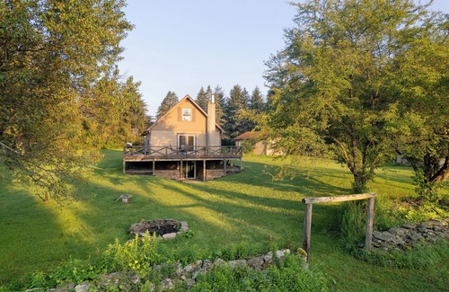 Union Dale Cabina | Elk Mountain Vacation Home on 21 Acres