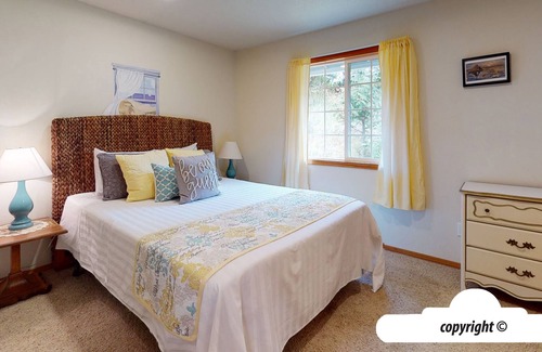 Sunset Beach Casa | ELK`S HOLLOW at Sunset Beach, Warrenton: Near Ocean