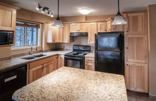 Elkwater Complejo | Elkwater Lake Lodge