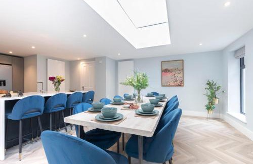 Cheltenham Apartamento | Elliot Oliver - Comfortable Five Bedroom Town Centre House With Garden & Garage