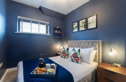 Gloucester Apartamento | Elliot Oliver - Loft Style 2 Bedroom Apartment With Parking In The Docks