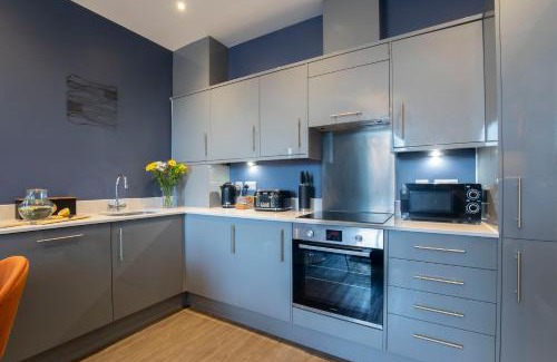 Gloucester Apartamento | Elliot Oliver - Loft Style 2 Bedroom Apartment With Parking In The Docks