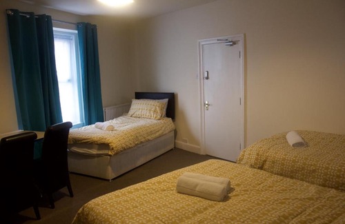 Weston-super-Mare Casa | Elm Tree Guest House