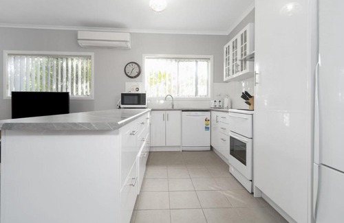 Long Jetty Casa | Eloora House Blue bay