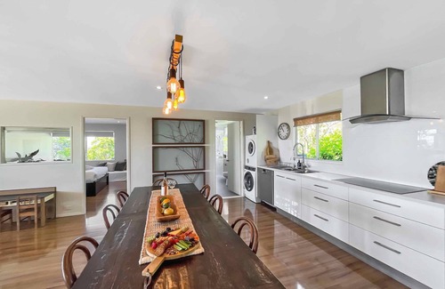 Mount View Cabaña | Elouera Retreat - Hunter Valley escape with all around views