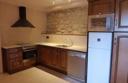 La Nou Cabaña | ElRefugi - Viladomat rural - Acogedor alojamiento de 2 dormitorios, piscina ,SPA