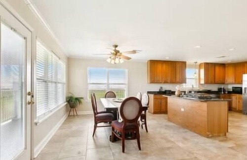 Lafitte Casa | Elsa's Place: Private Home
