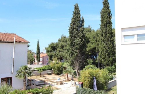 Rovinj Apartamento | Estudio Emanuel / EMANUEL Estudio con balcón 2