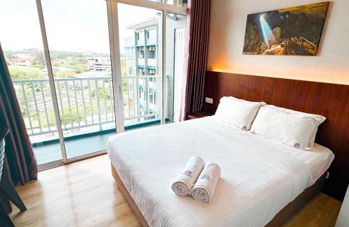 Miri Hotel | Emart Hotel (Riam)