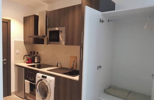 Asylum Down Apartamento | Embassy Gardens Studio, Cantonments