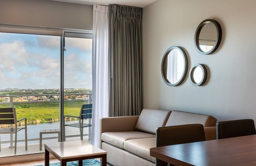 Palm Beach Complejo | Embassy Suites By Hilton Aruba Beach Resort