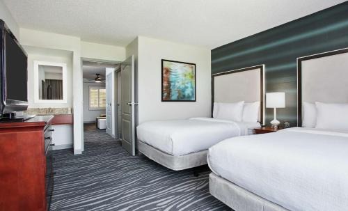 Airport North Hotel | Embassy Suites by Hilton Orlando Airport