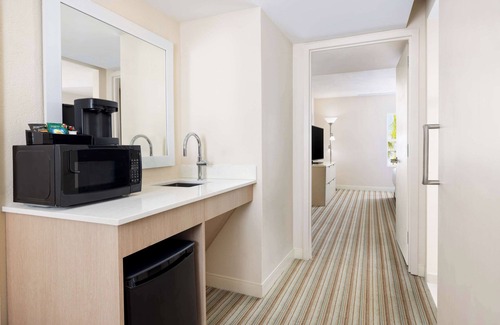 Villas del Palmar Sur Complejo | Embassy Suites by Hilton San Juan Hotel & Casino