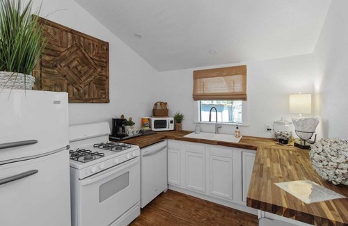Shreveport Cabina | Avail this weekend, Lakefront, Kayaks