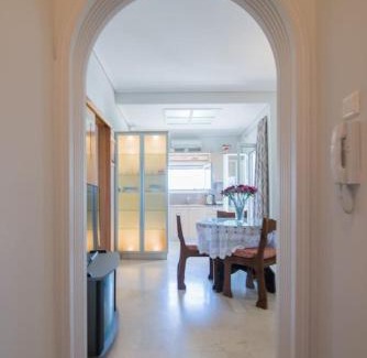 Eretria Casa | Emerald House