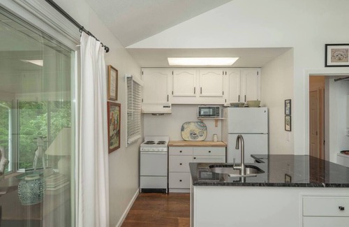 Cedar Mountain Casa | Emerald Lake Cottage - Families - Fishing - Biking