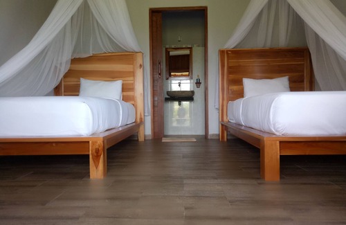 Medewi Cama Y Desayuno | Emir surfcamp