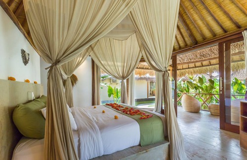 Purwakerti Complejo | Emocean Beach Boutique Resort
