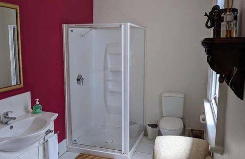 Deloraine Hotel | Empire Hotel Deloraine